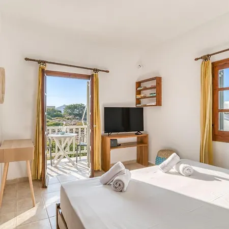 Two Bedroom In Apartment Naousa (Paros)